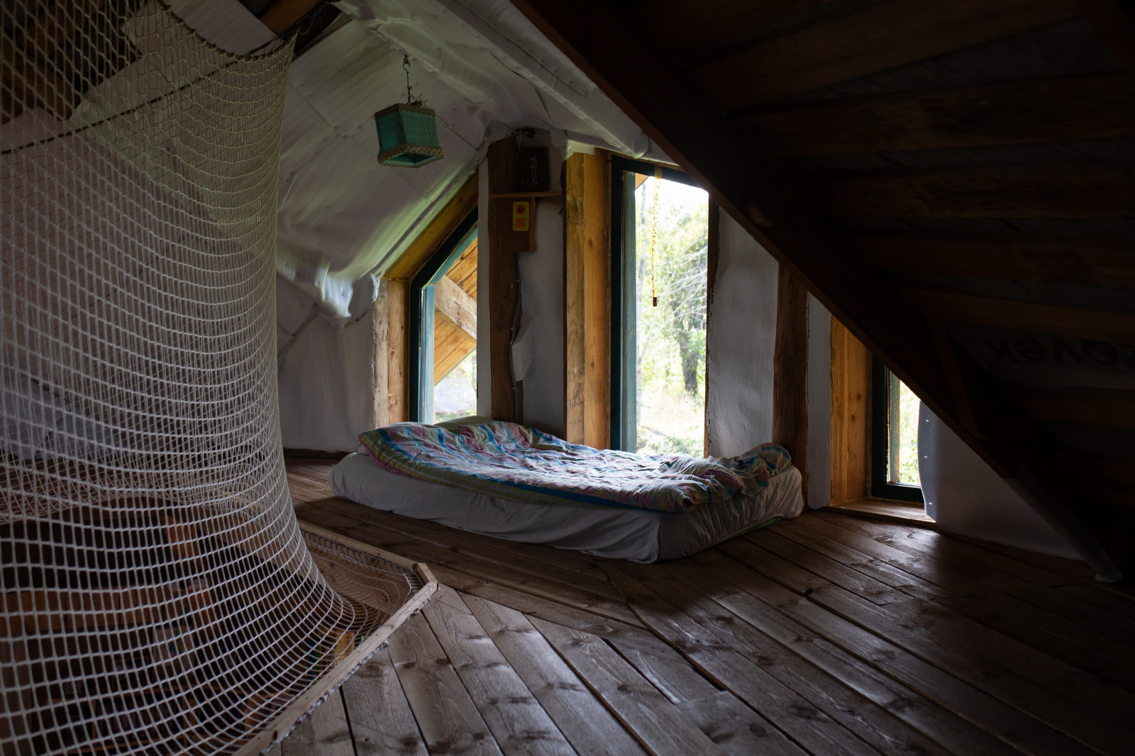 В гостях: Соломенный дом, вдохновленный Зеленой школой на Бали