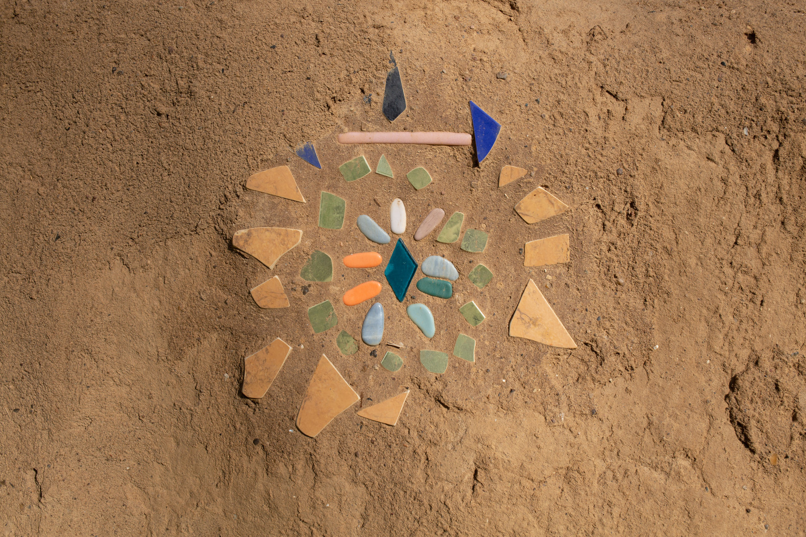 В гостях: Соломенный дом с русской печью