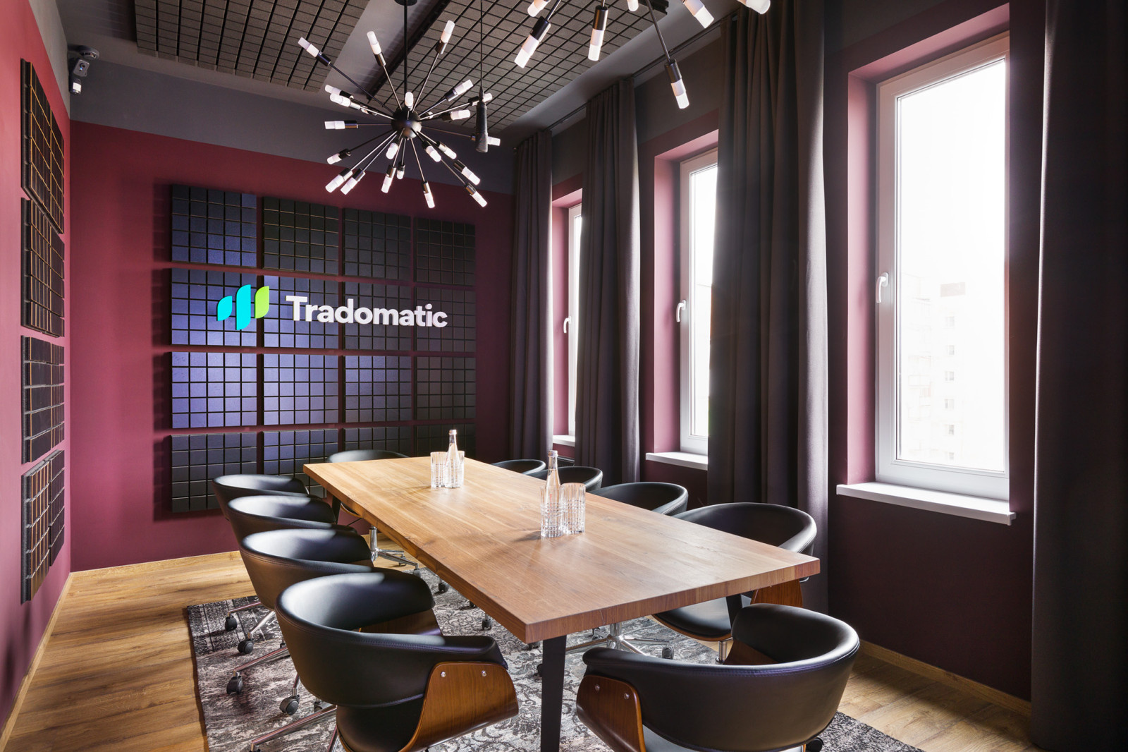 Tradomatic office space