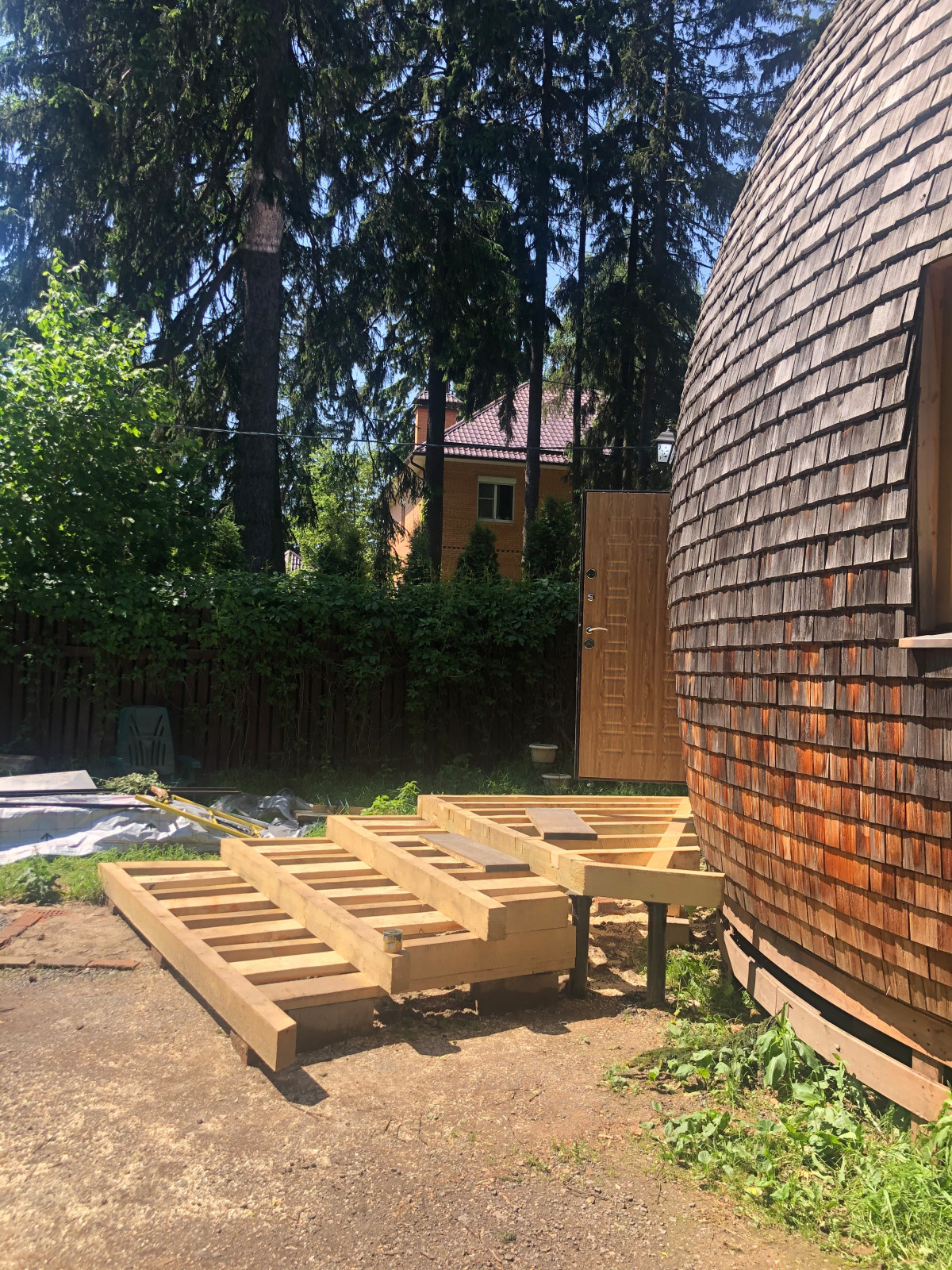 Необычная веранда (и терраса) к Необычному Дому (проект "Фазенда-лайф")