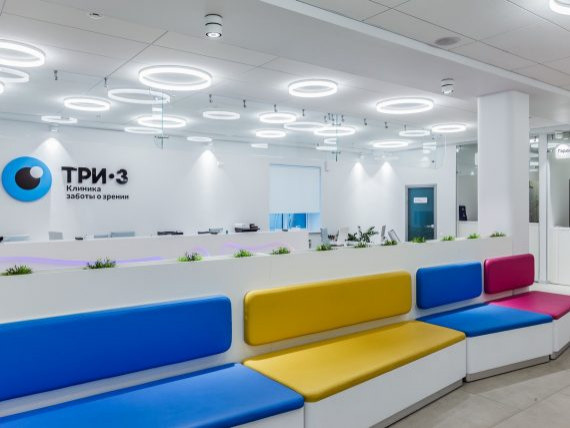 Дизайн интерьера общественных зон Клиники «Три-З» в Краснодаре
