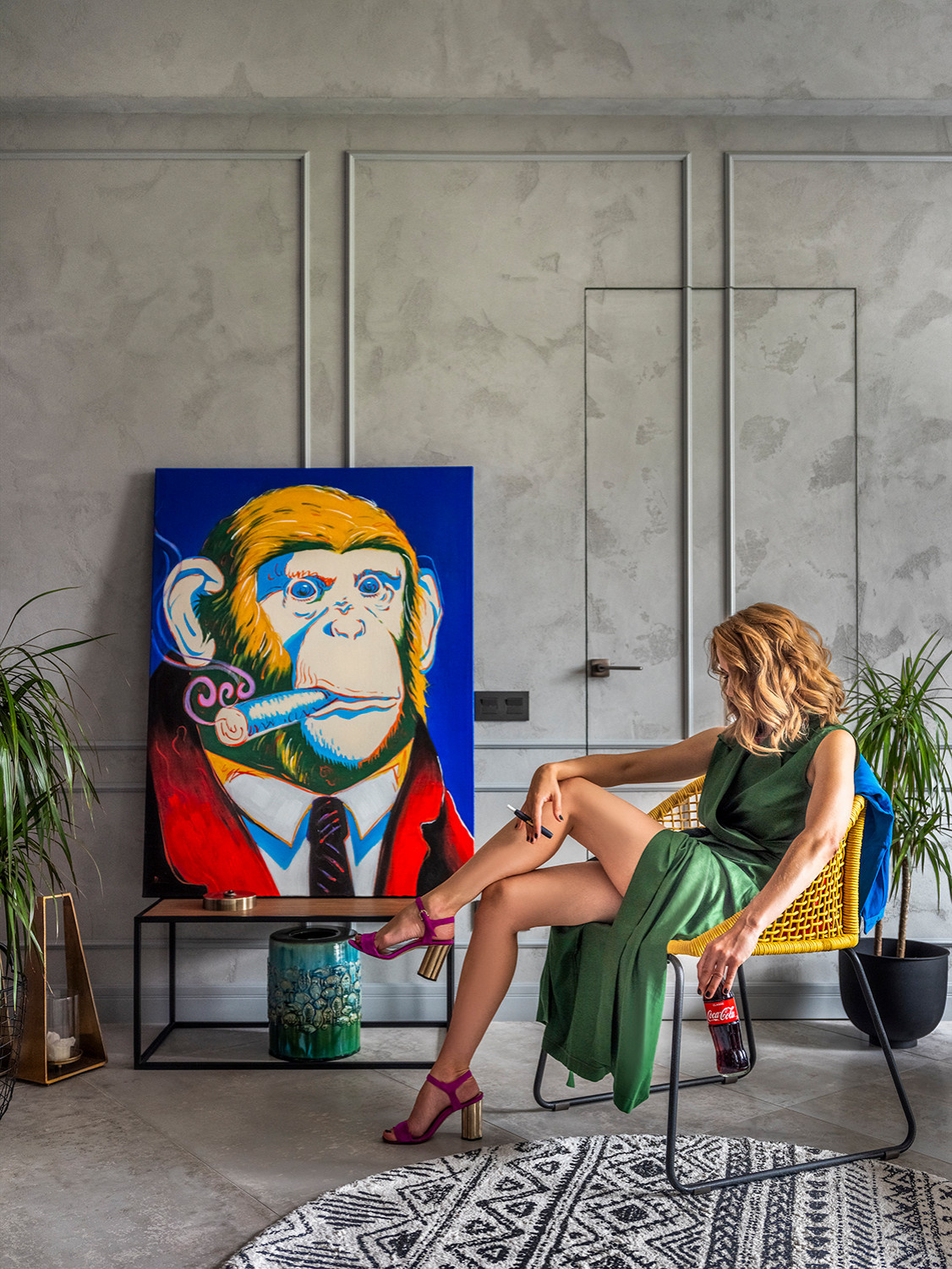 Houzz тур: Лофт с хрустальными люстрами и яркими деталями