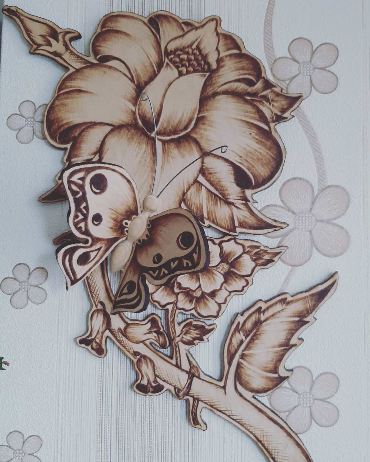 Сувениры из дерева