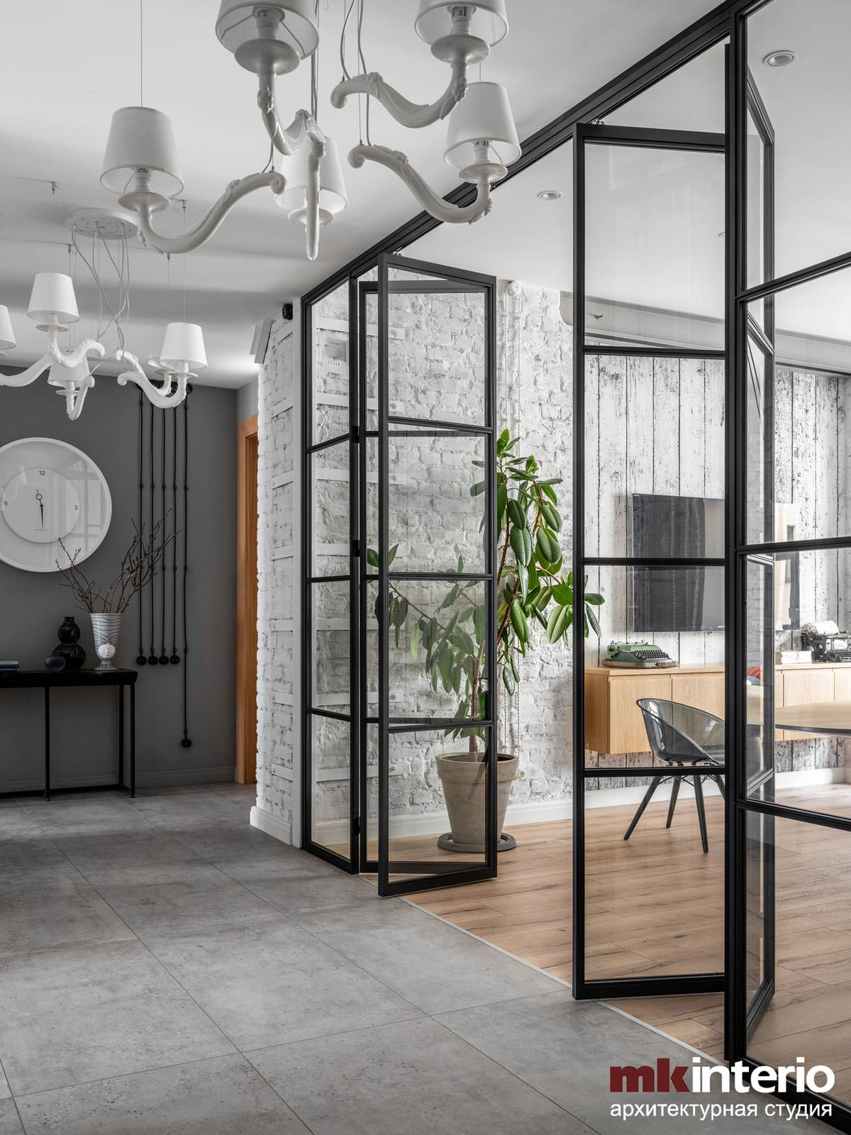 Офис издательства "Поляндрия"