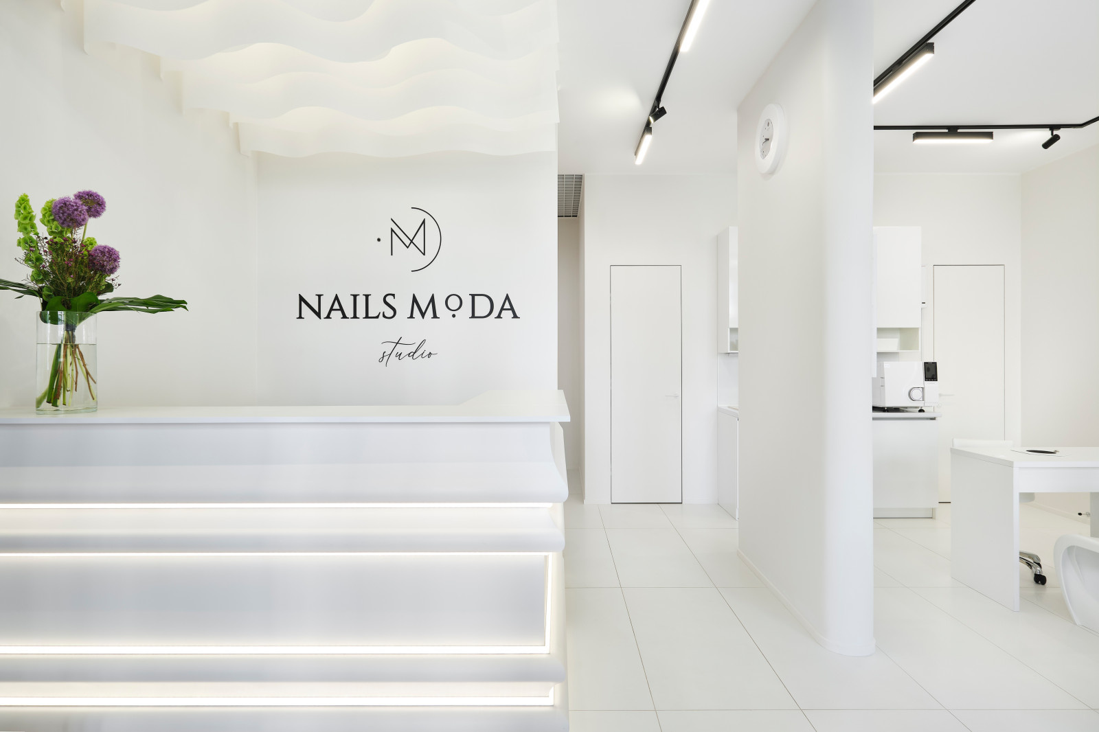 Студия маникюра "Nail's moda"