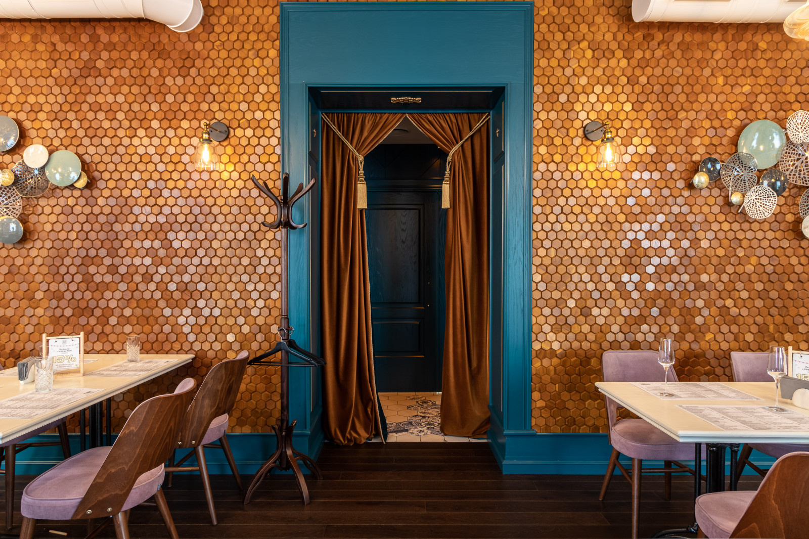 Кафе-Ресторан "1010" в г. Пушкин