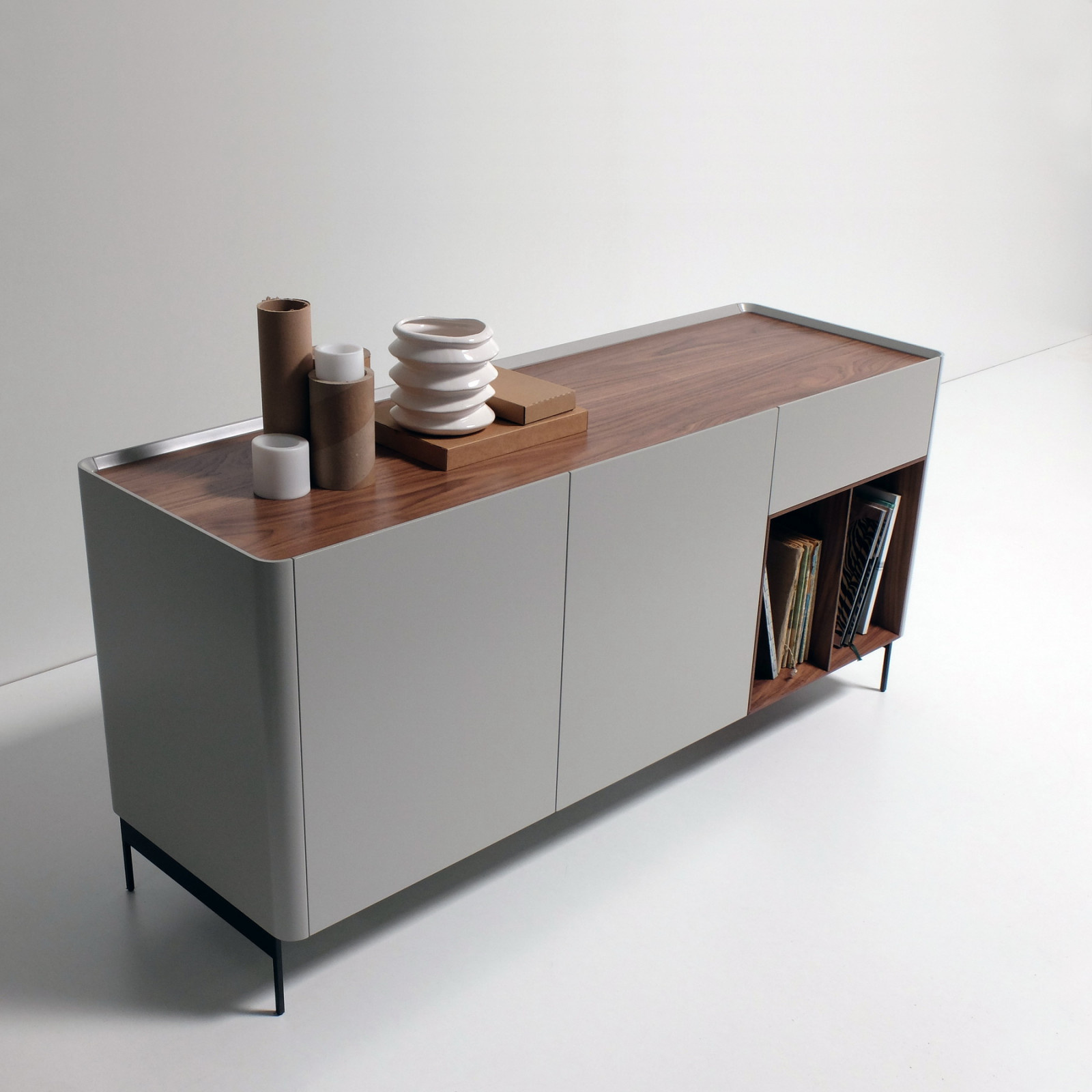 Комоды Консоли Тумбы коллекции Ирис