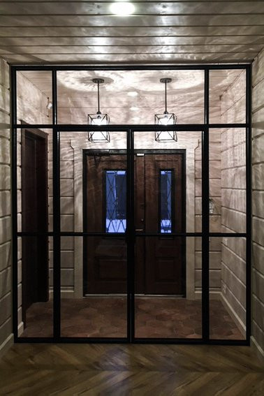 Обложка проекта: Стеклянная перегородка входной группы