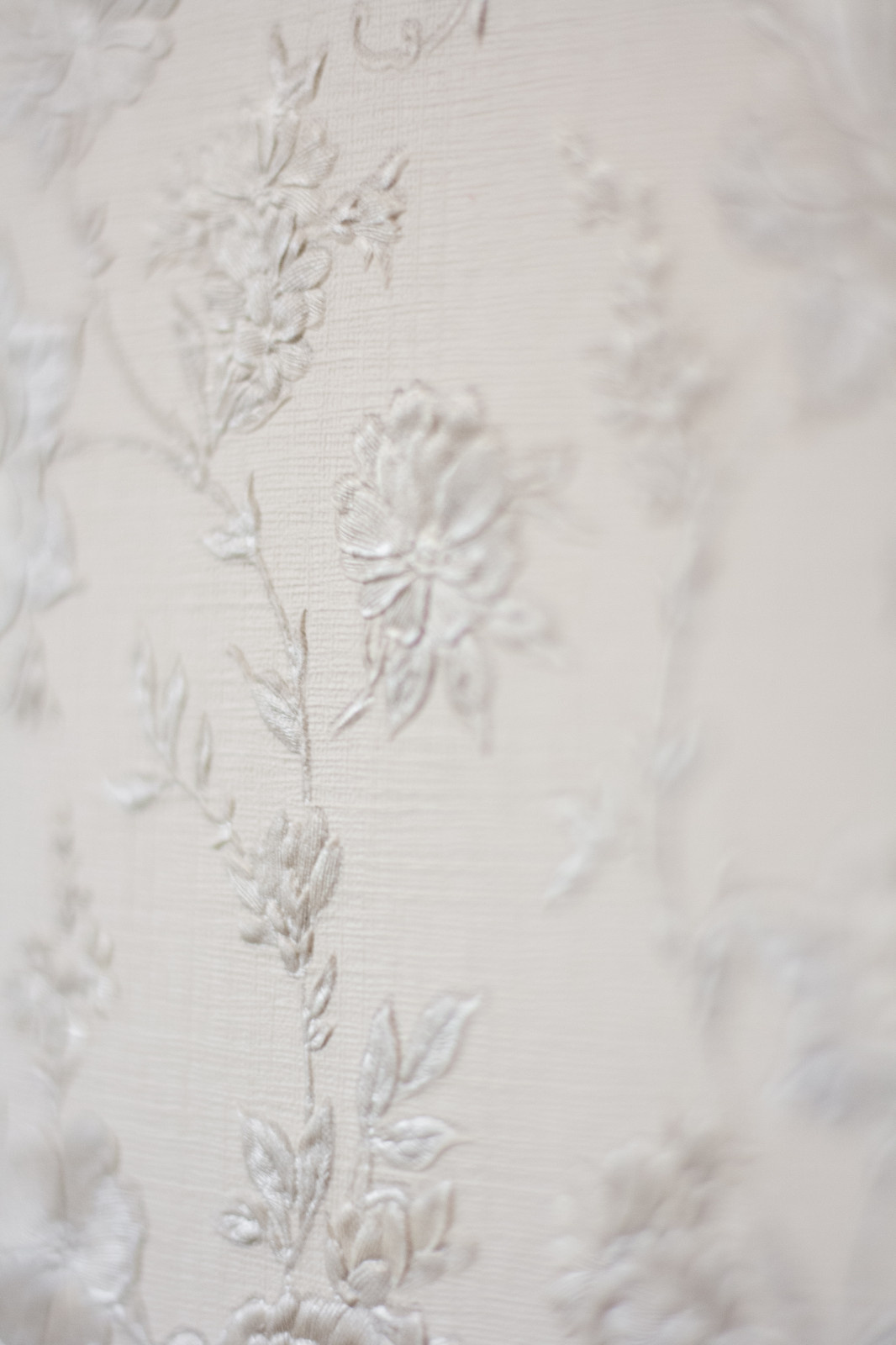 Освежающий и легкий интерьер кухни для семьи из двух человек