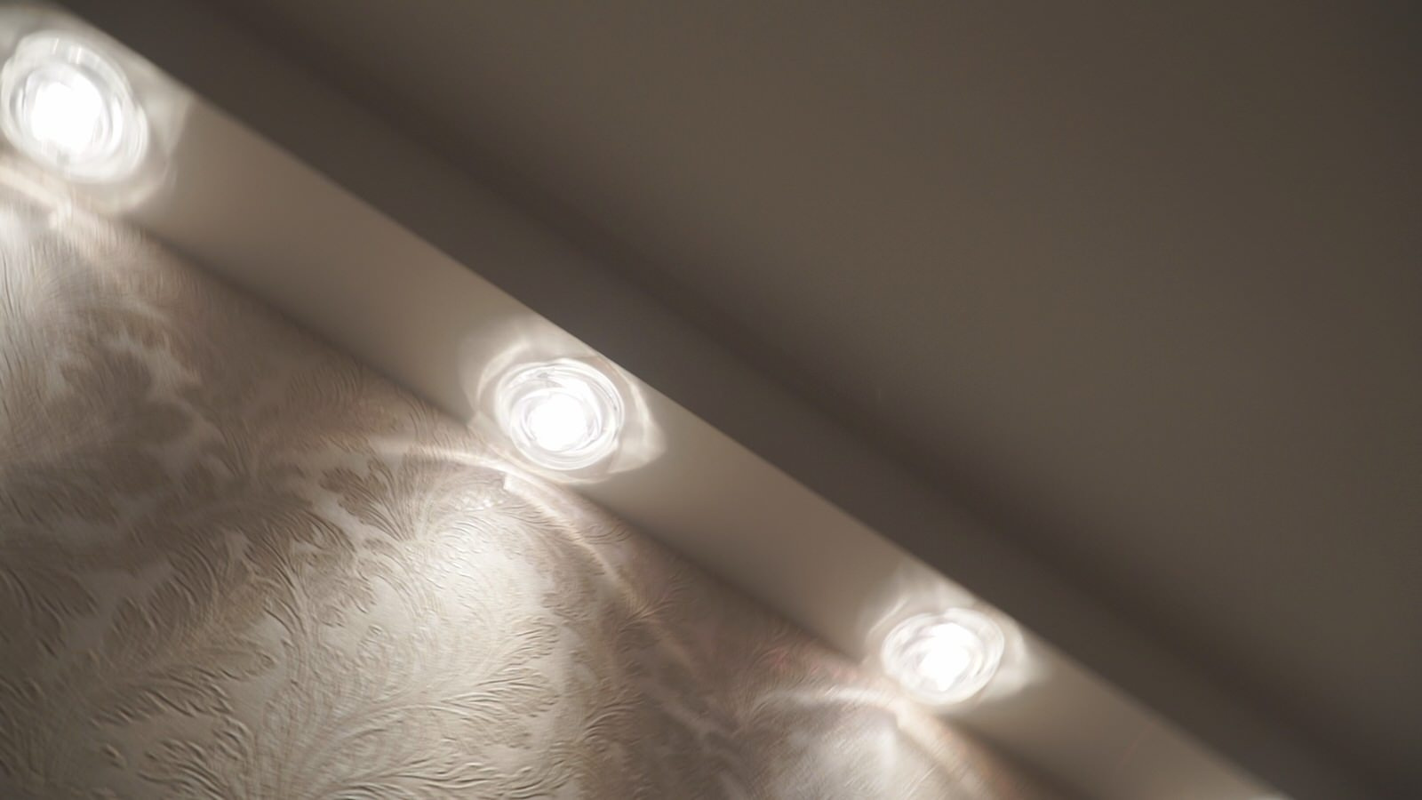 Квартира премиум уровня "Маркиза". Эксклюзивный проект для двух комнат-компаньон