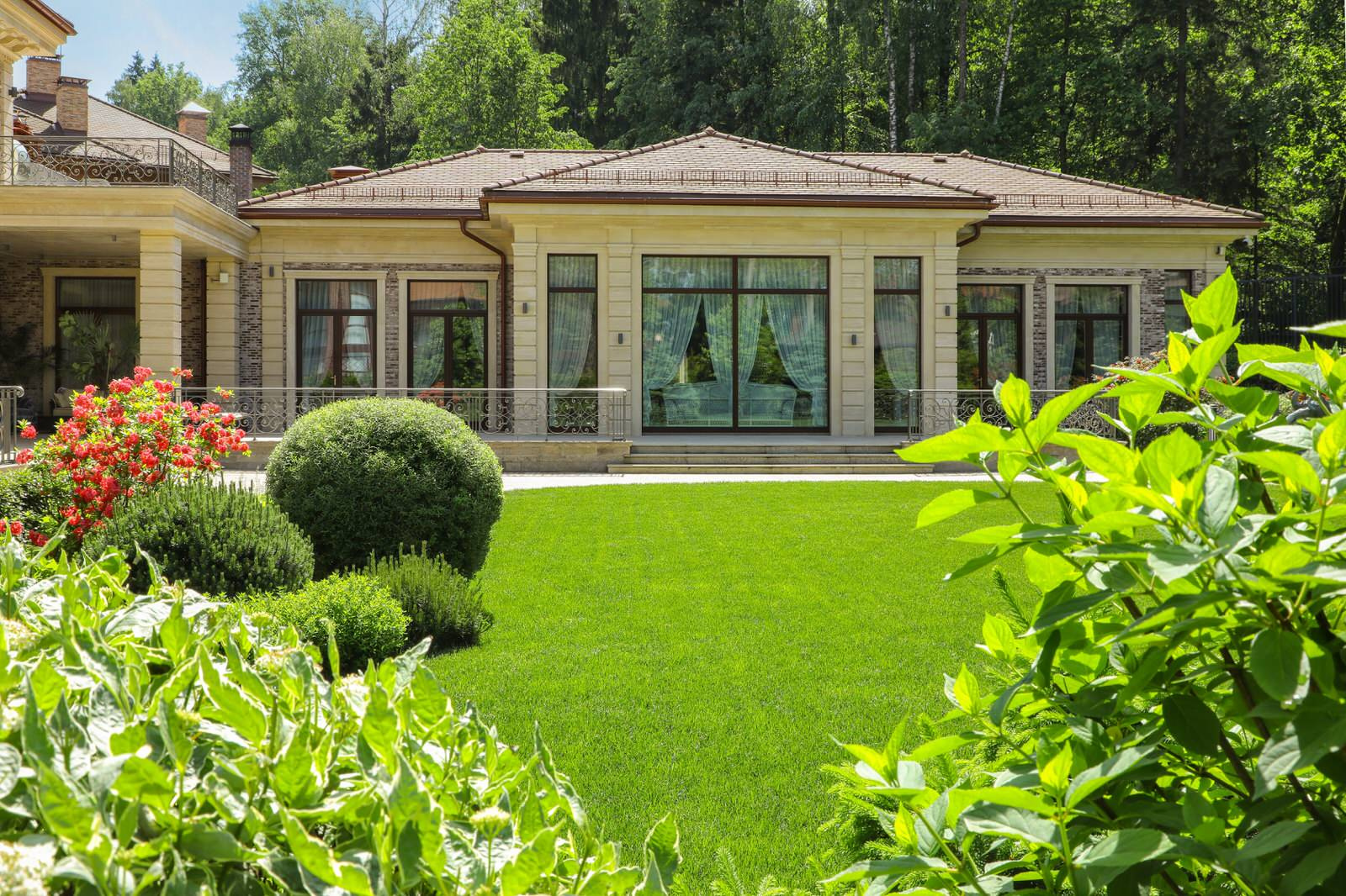 Здание бассейна - Усадьба Променад