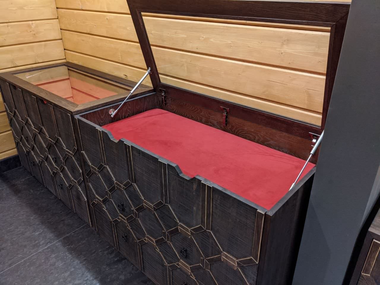 Коллекция Antiques