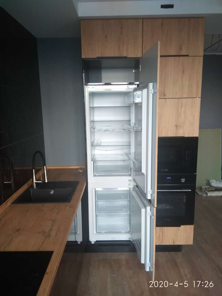 Кухня черный глянец акрил, шкаф в ванну, подвесная тумба