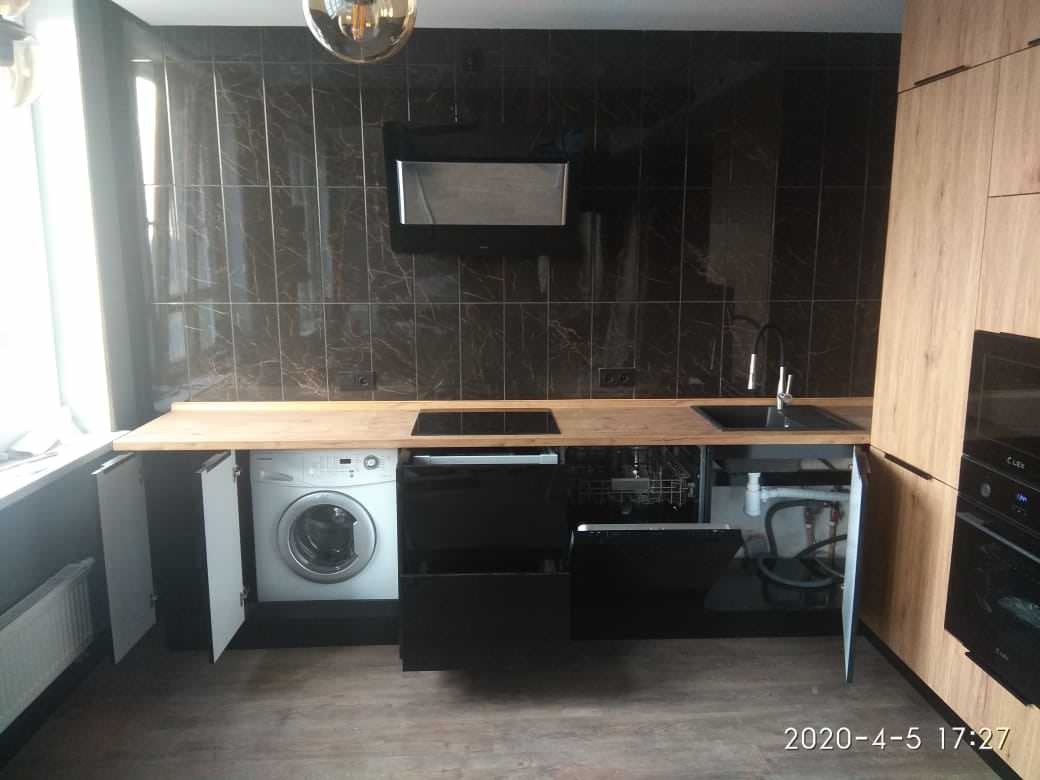 Кухня черный глянец акрил, шкаф в ванну, подвесная тумба