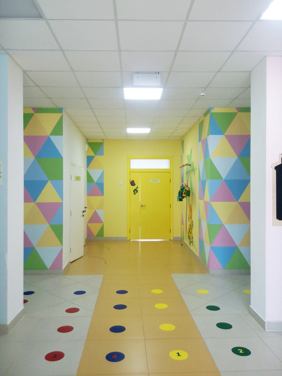 Реконструкция детского сада "Львенок"