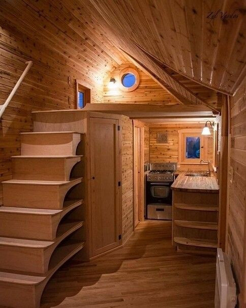 Варианты модульных лестниц для небольших пространств.