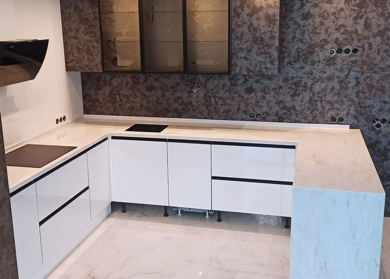 Кухонная столешница Corian с мраморной текстурой