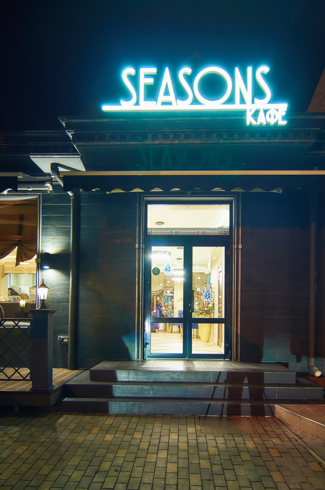 Seasons •