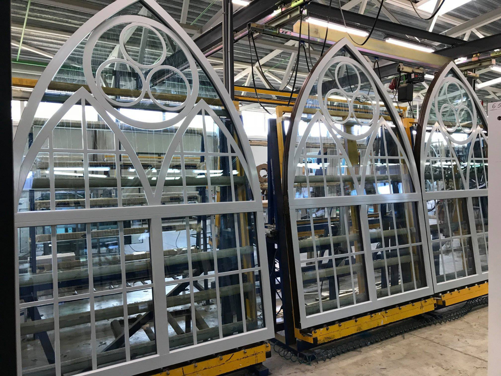 Окна из дерева