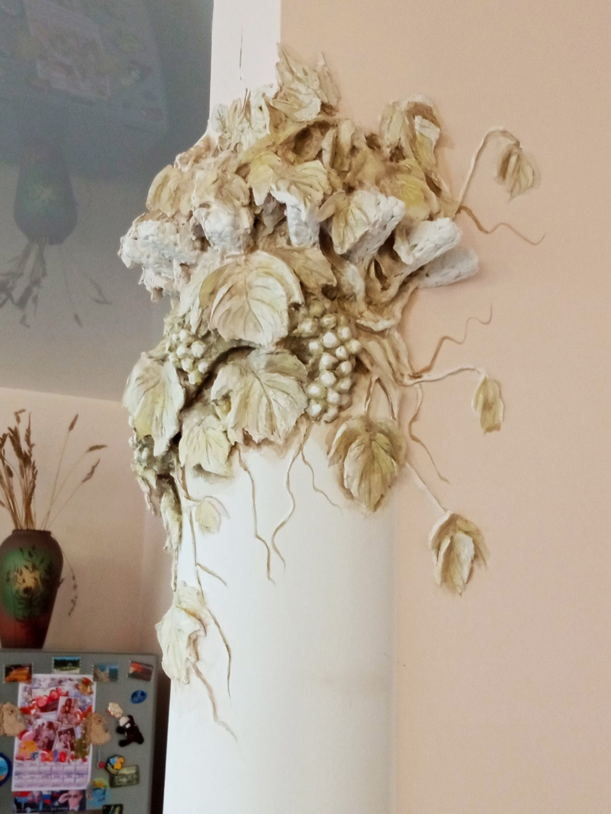 Растительный горельеф-капитель