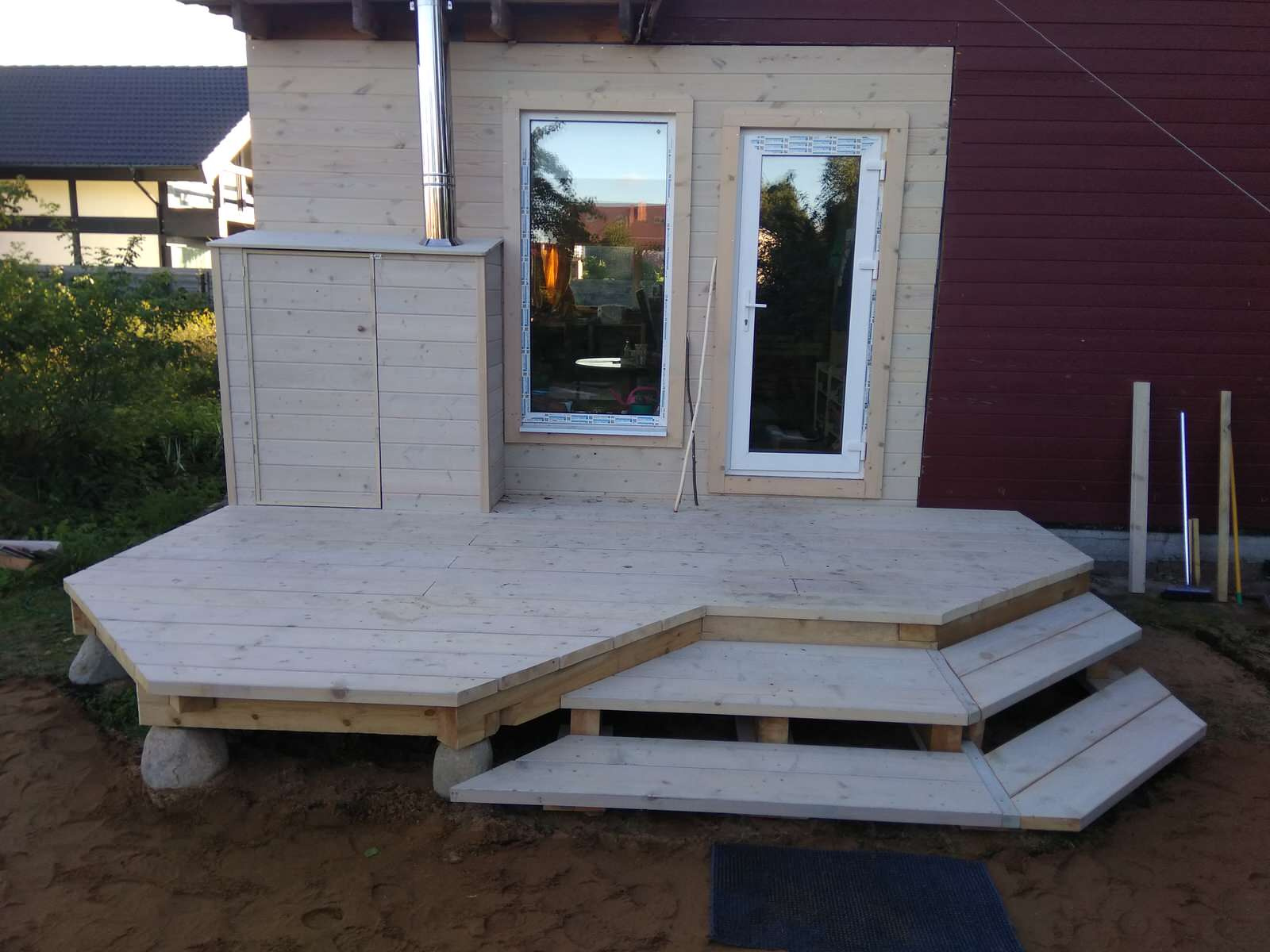 Терраса на валунах