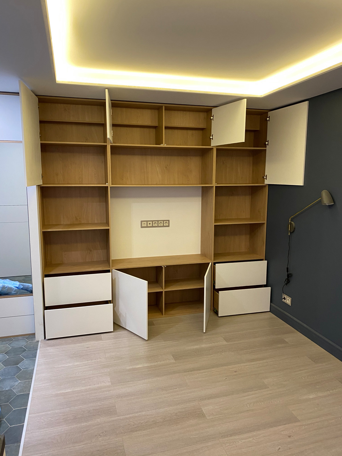 Москва, метро Профсоюзная