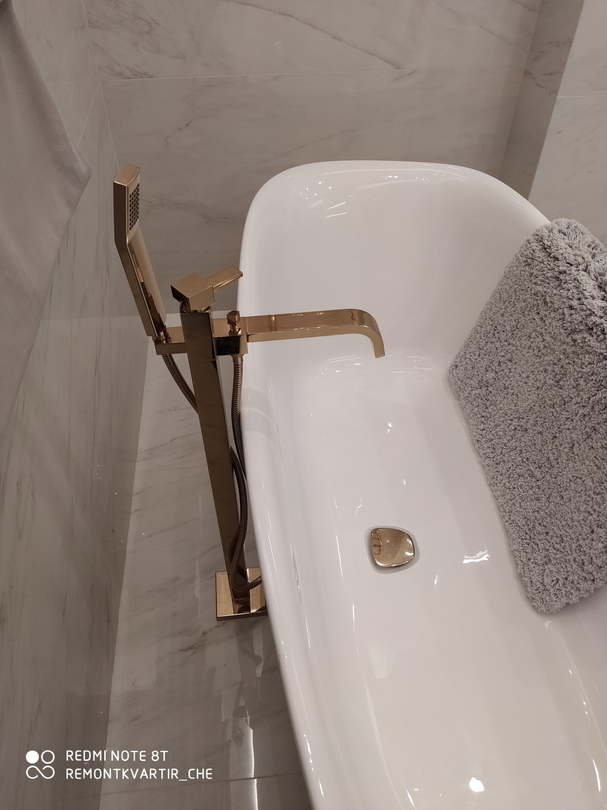 Обложка проекта: Коттедж в КП Охтинский парк