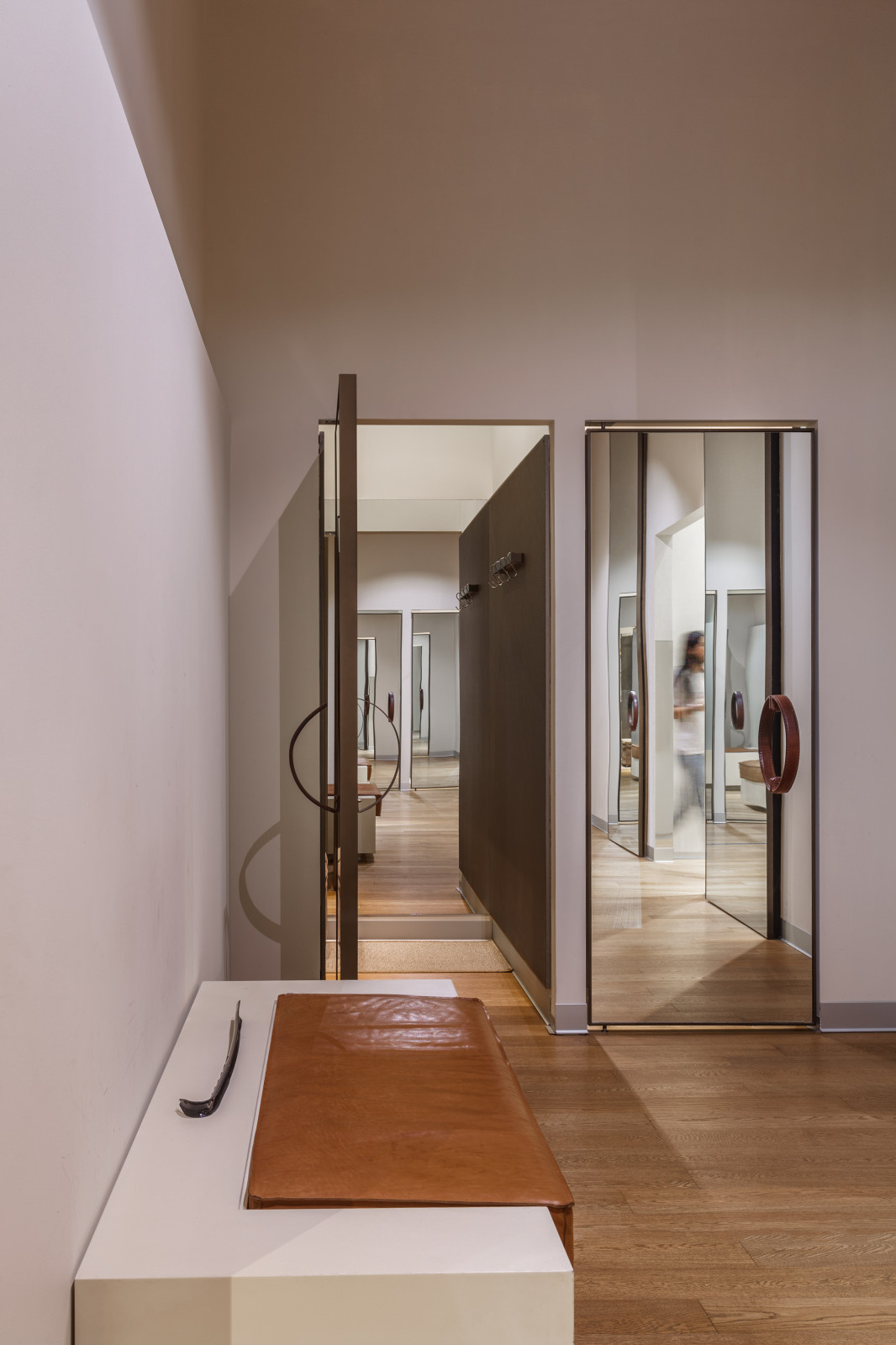 Мультибренд •COSMO STORE•  в ТРК "Сити Центр" Краснодар.