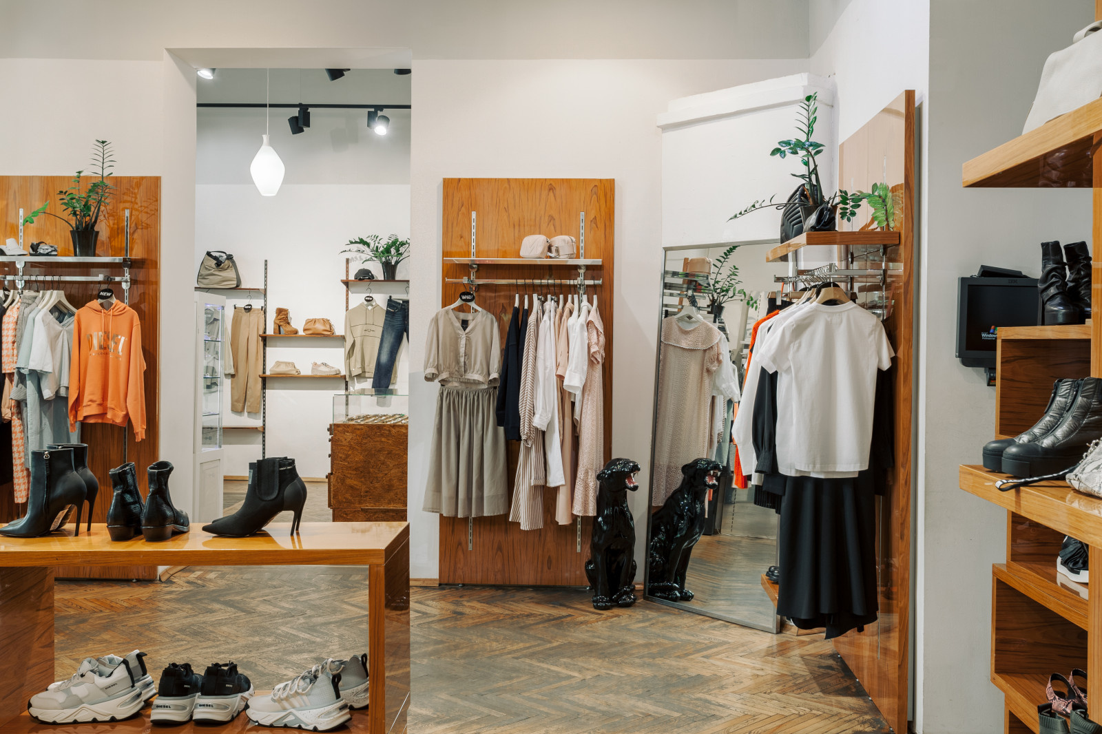 Мультибренд •COSMO STORE•