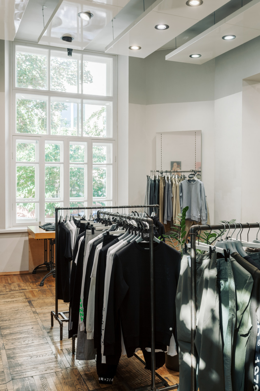 Мультибренд •COSMO STORE•