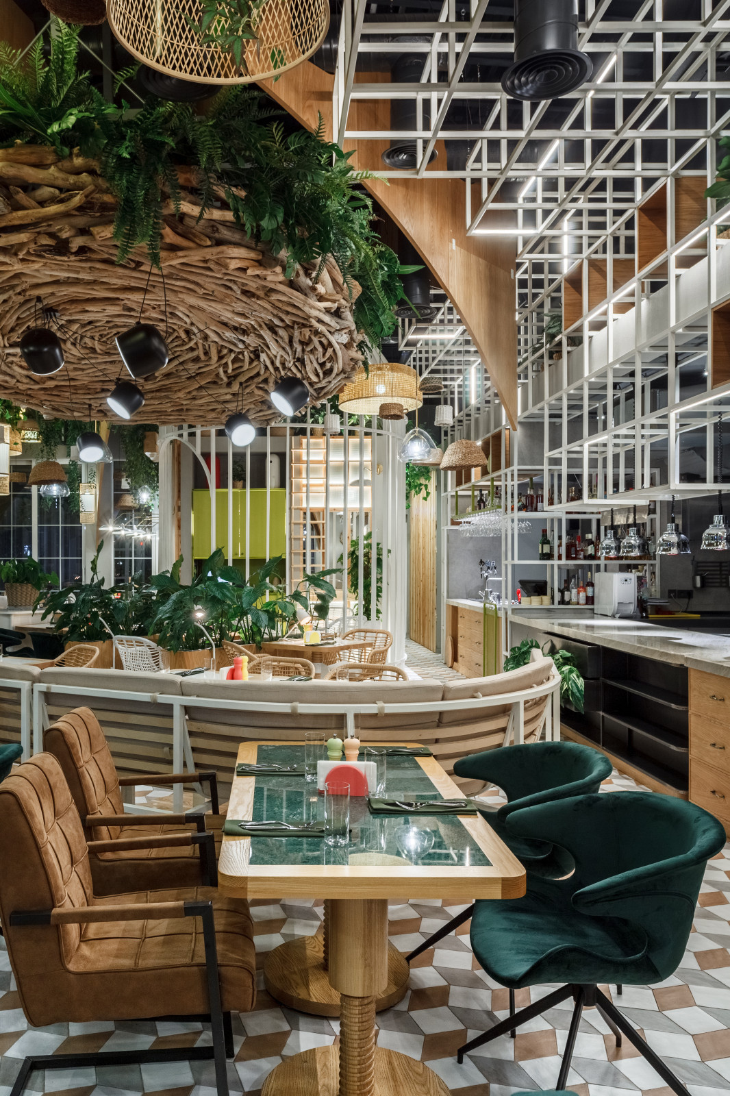 Ресторан "Птичка-Невеличка"