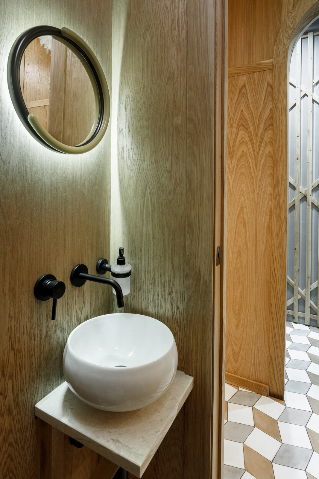 Ресторан "Птичка-Невеличка" WC