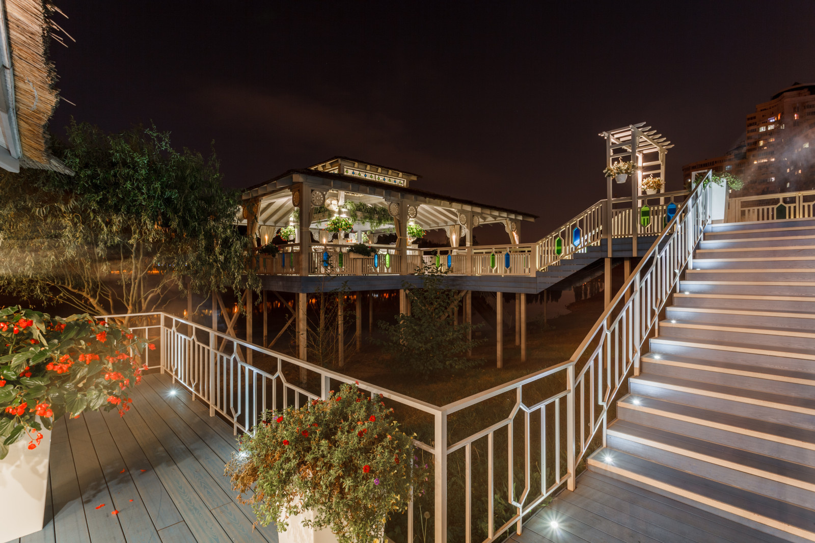 Ресторан "СТАНЪ". Летняя терраса.