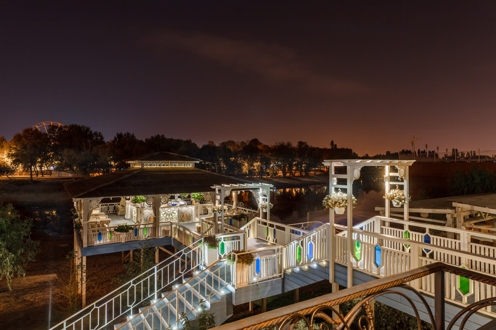 Ресторан "СТАНЪ". Летняя терраса.