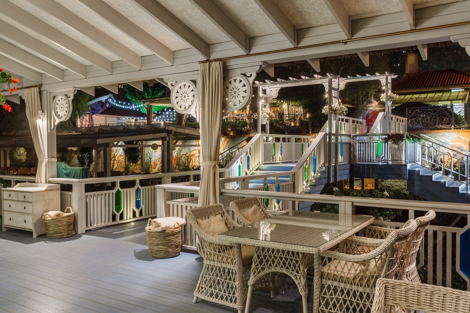 Ресторан "СТАНЪ". Летняя терраса.