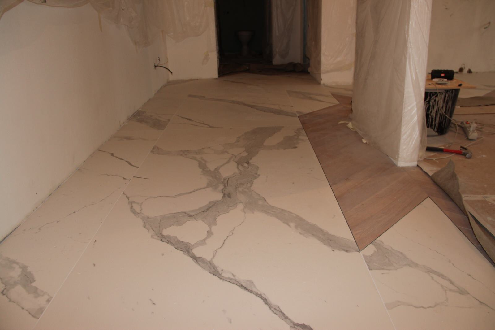 Полы из крупноформатного керамогранита. Ламинам 3000*1000