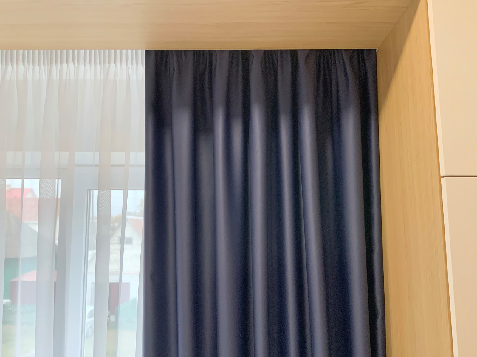 Шторы в спальную комнату частного дома - дизайн, пошив. монтаж.