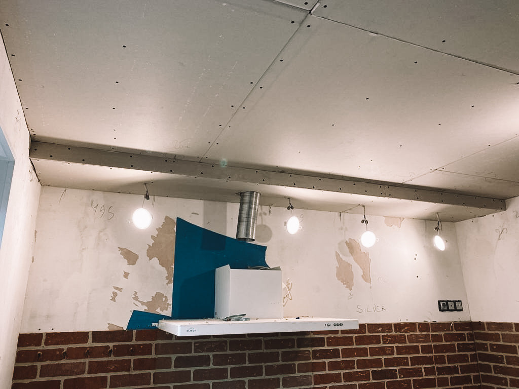 Обложка проекта: Звукоизоляция потолка 65 м2