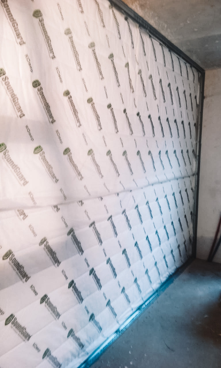 Звукоизоляция стены в Таунхаусе 15 м2