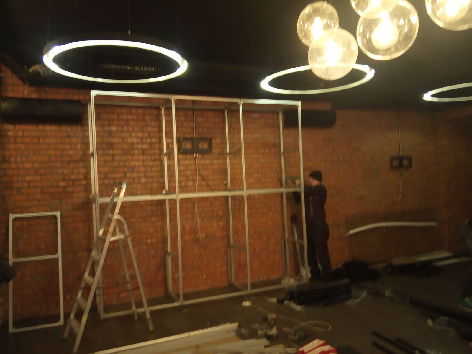 РЕСТОРАН LARIONOV GRILL & BAR