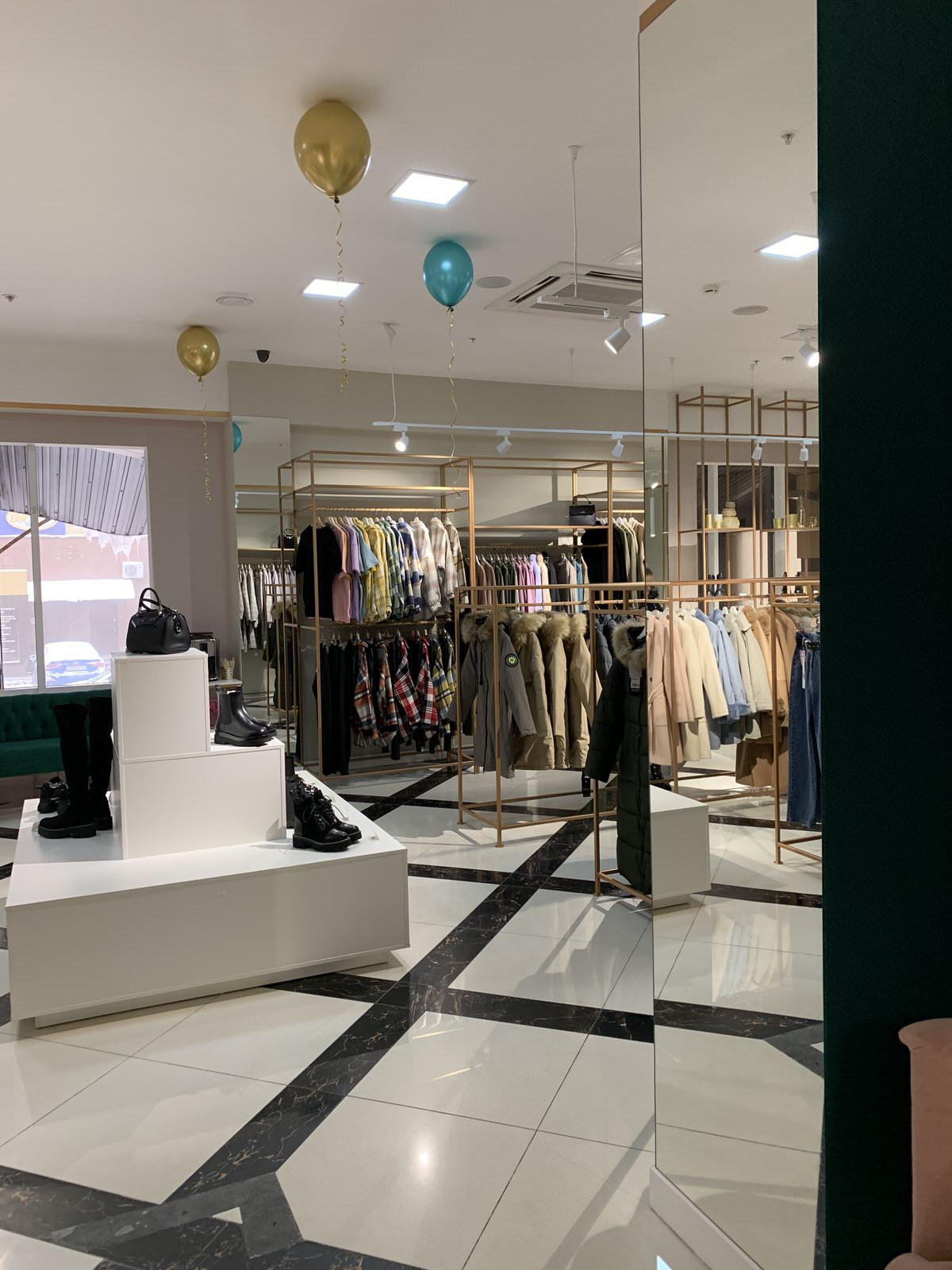 ShowRoom