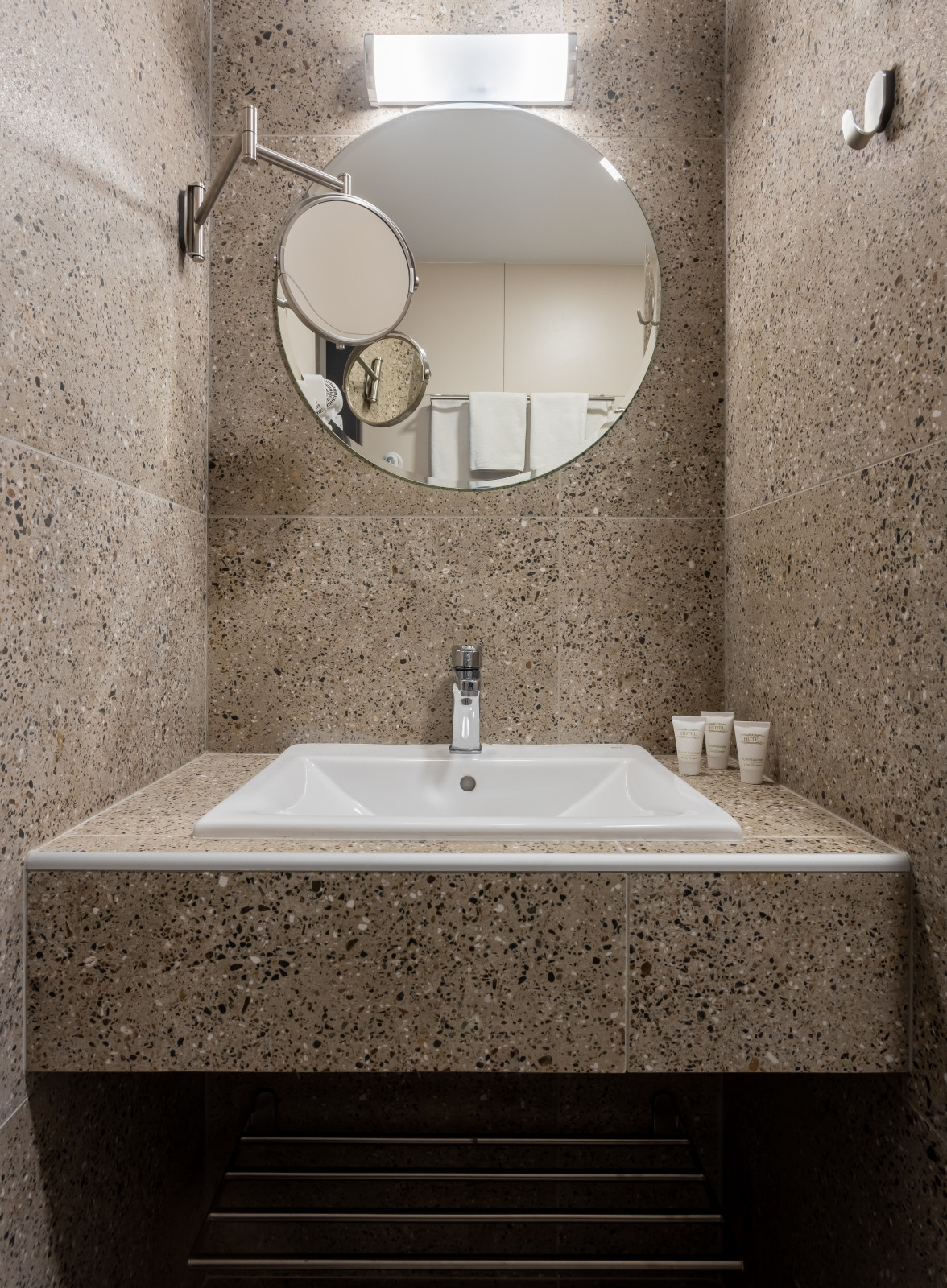 Номера junior suite гостиница "Челябинск"