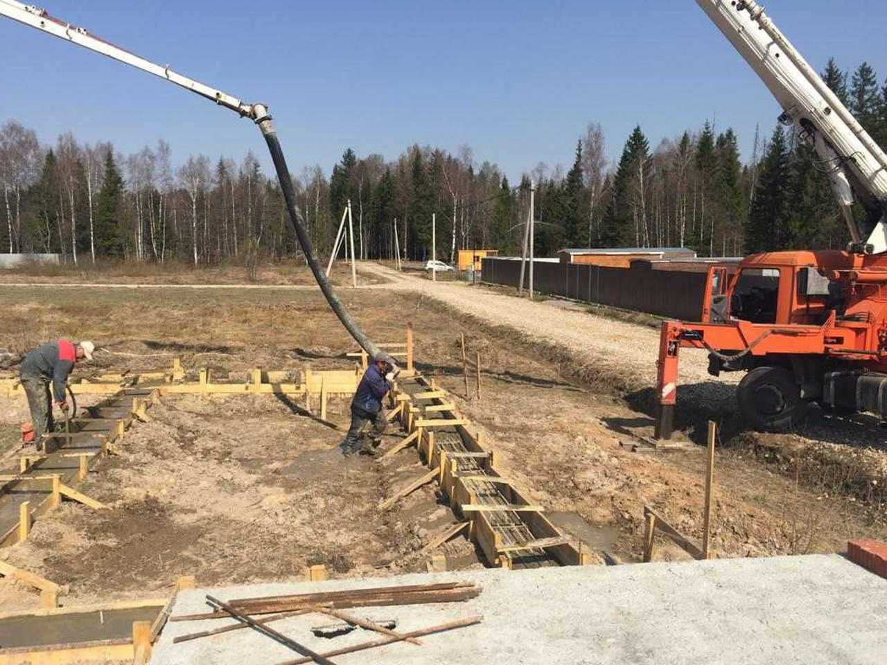 Строительство дома в классическом стиле в усадьбе Мураново