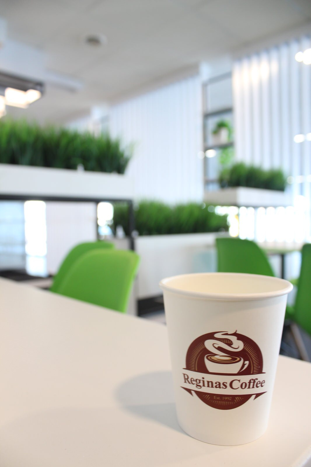 Клиентская зона в Автосалоне Renault