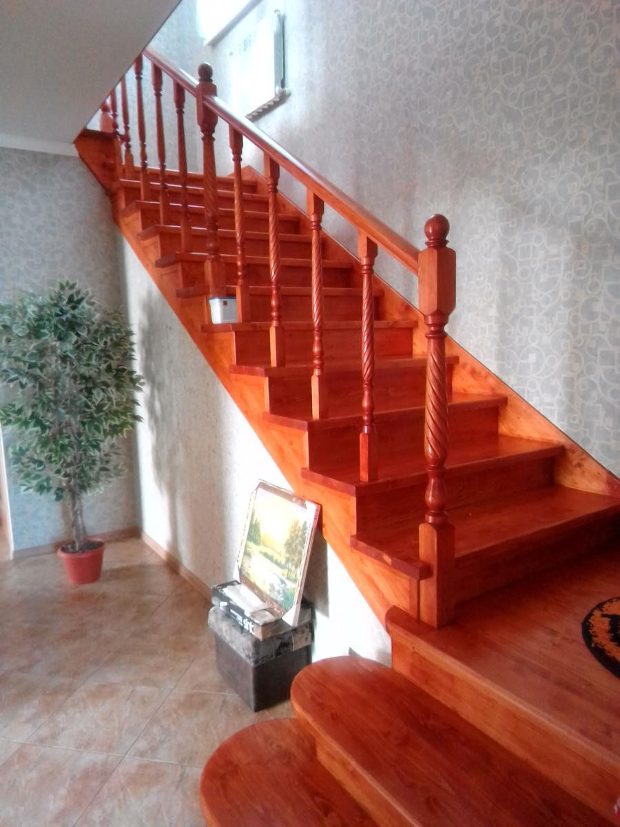 Отделка монолитных лестниц