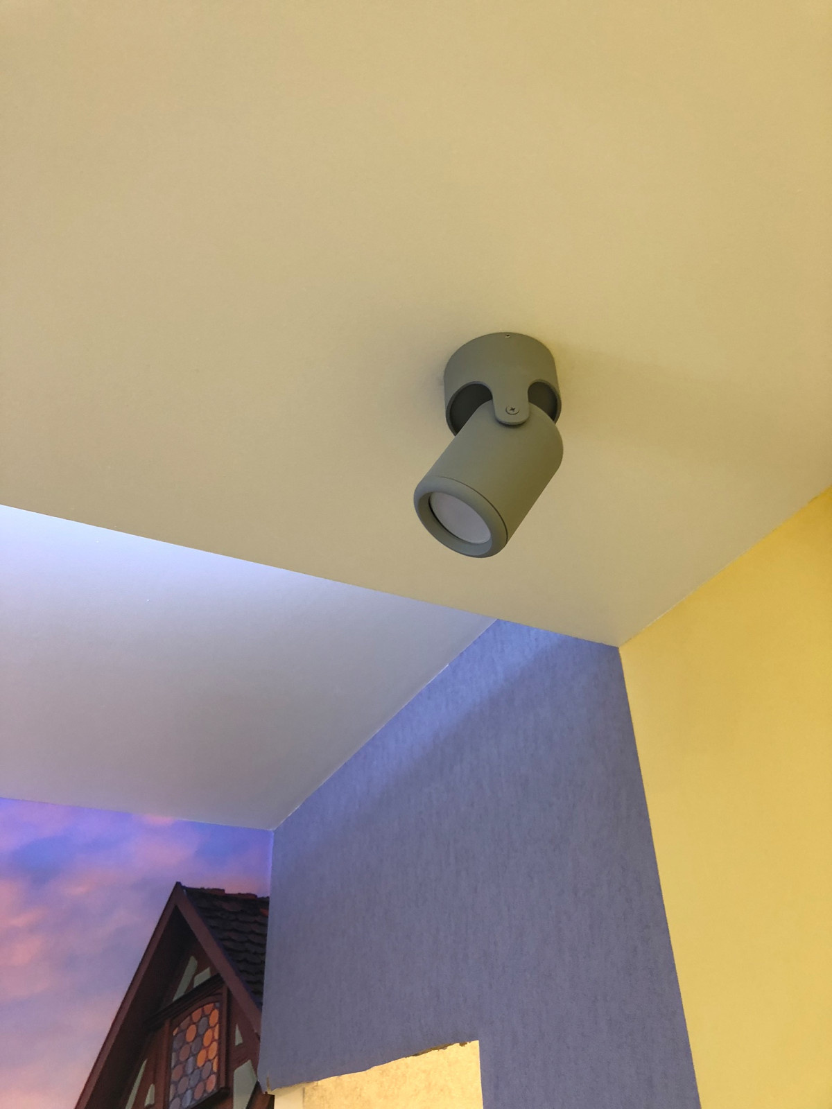 4-х комнатная кв. - ул. Доблести 28/1