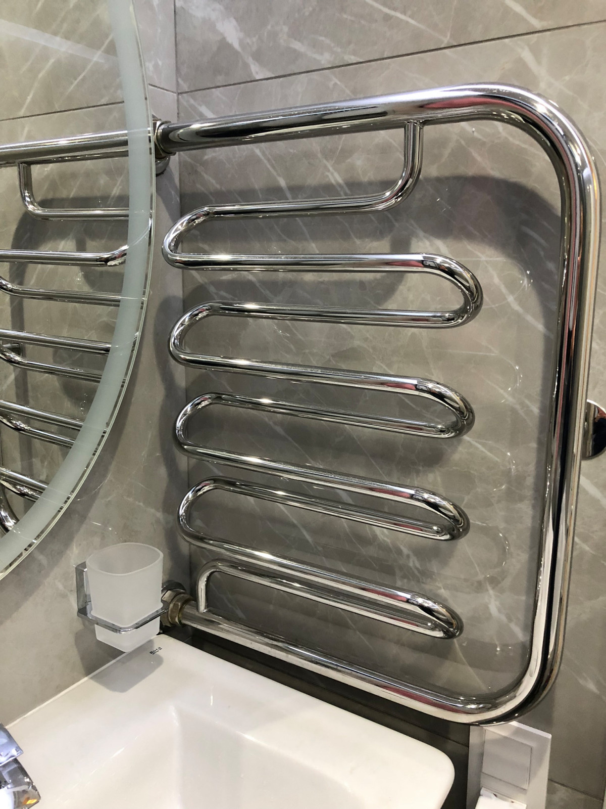 4-х комнатная кв. - ул. Доблести 28/1