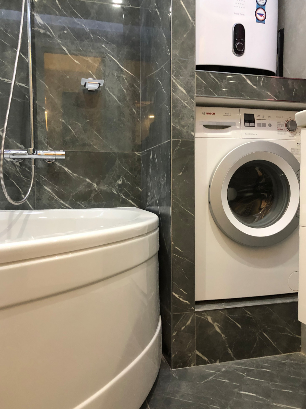 4-х комнатная кв. - ул. Доблести 28/1