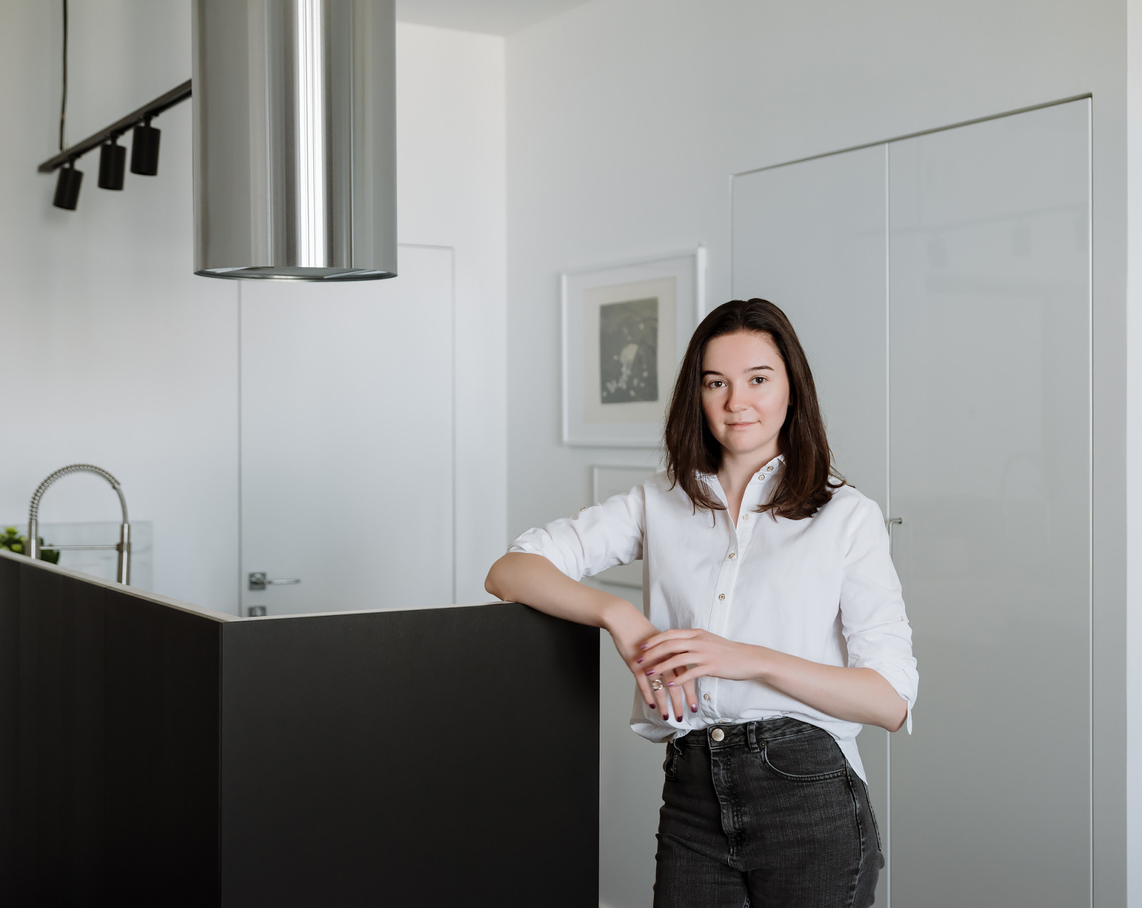 В гостях: 35 кв.м — скандинавская студия с дизайнерским светом