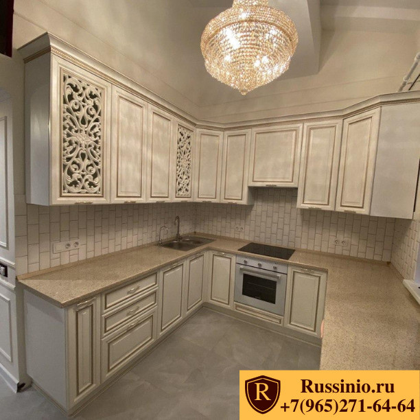 Итальянская модель кухни по индивидуальному проекту. Модель Тиффани